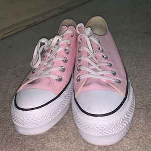Pink platform converse